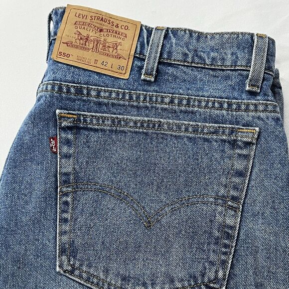 Vintage Levis 90’s Jeans Men Blue 550 Relaxed Fit Tapered Leg Denim Sz 40X30 USA - Picture 1 of 13